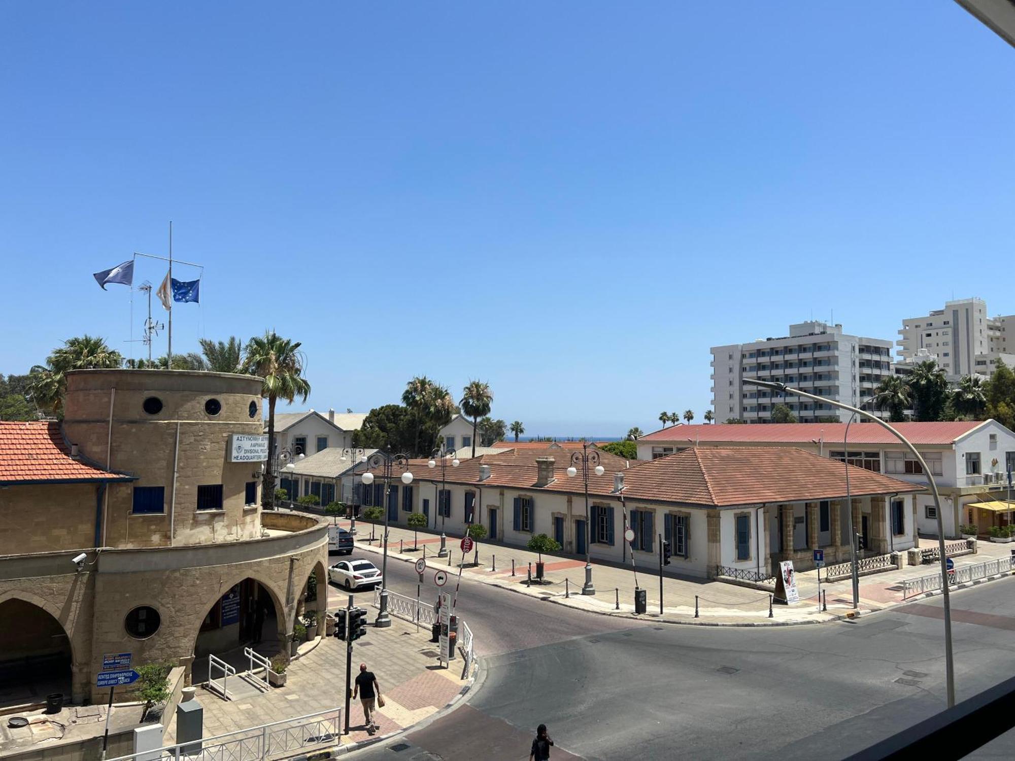 Azul Sea View Daire Larnaca Dış mekan fotoğraf