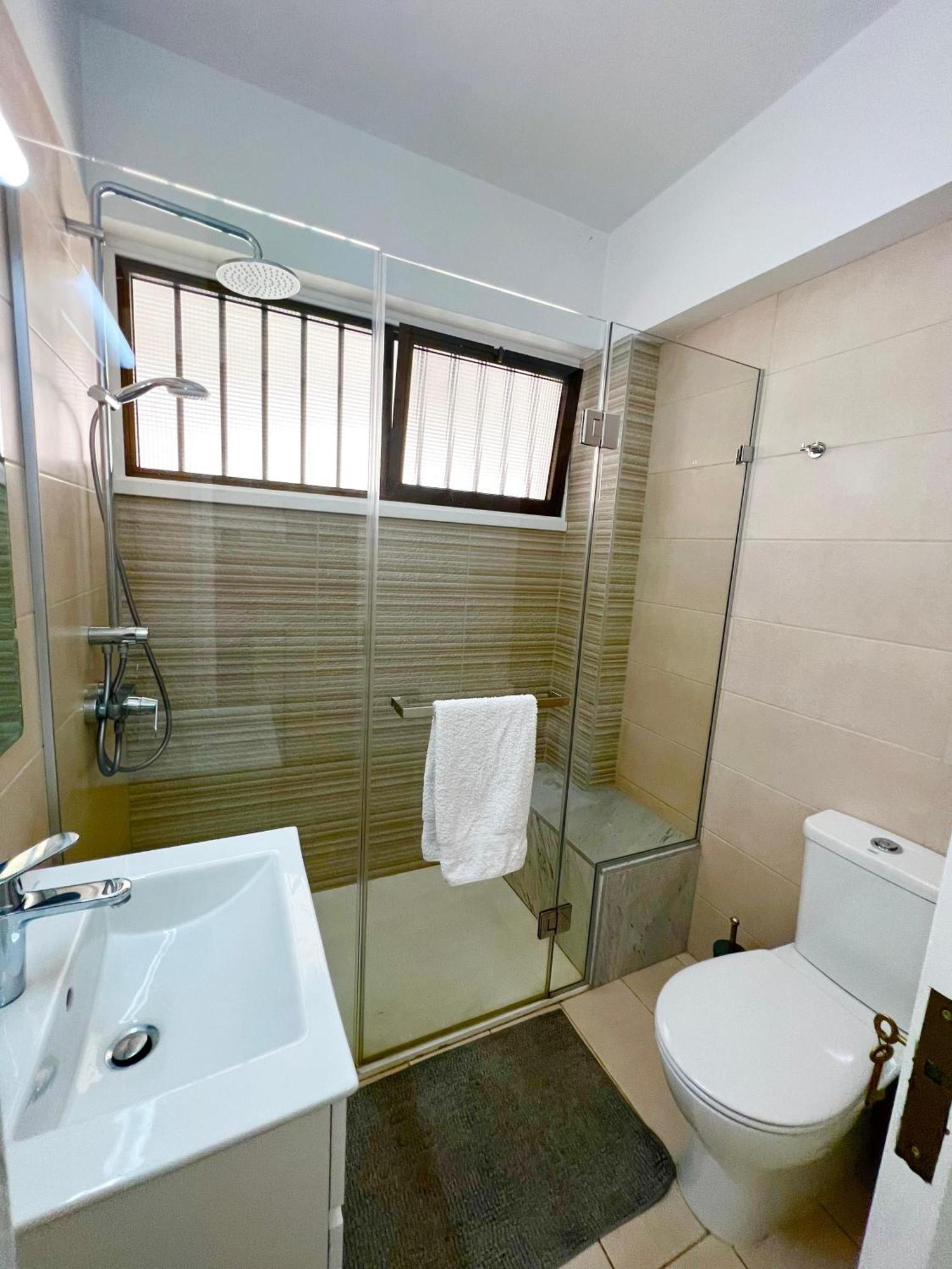 Azul Sea View Daire Larnaca Dış mekan fotoğraf