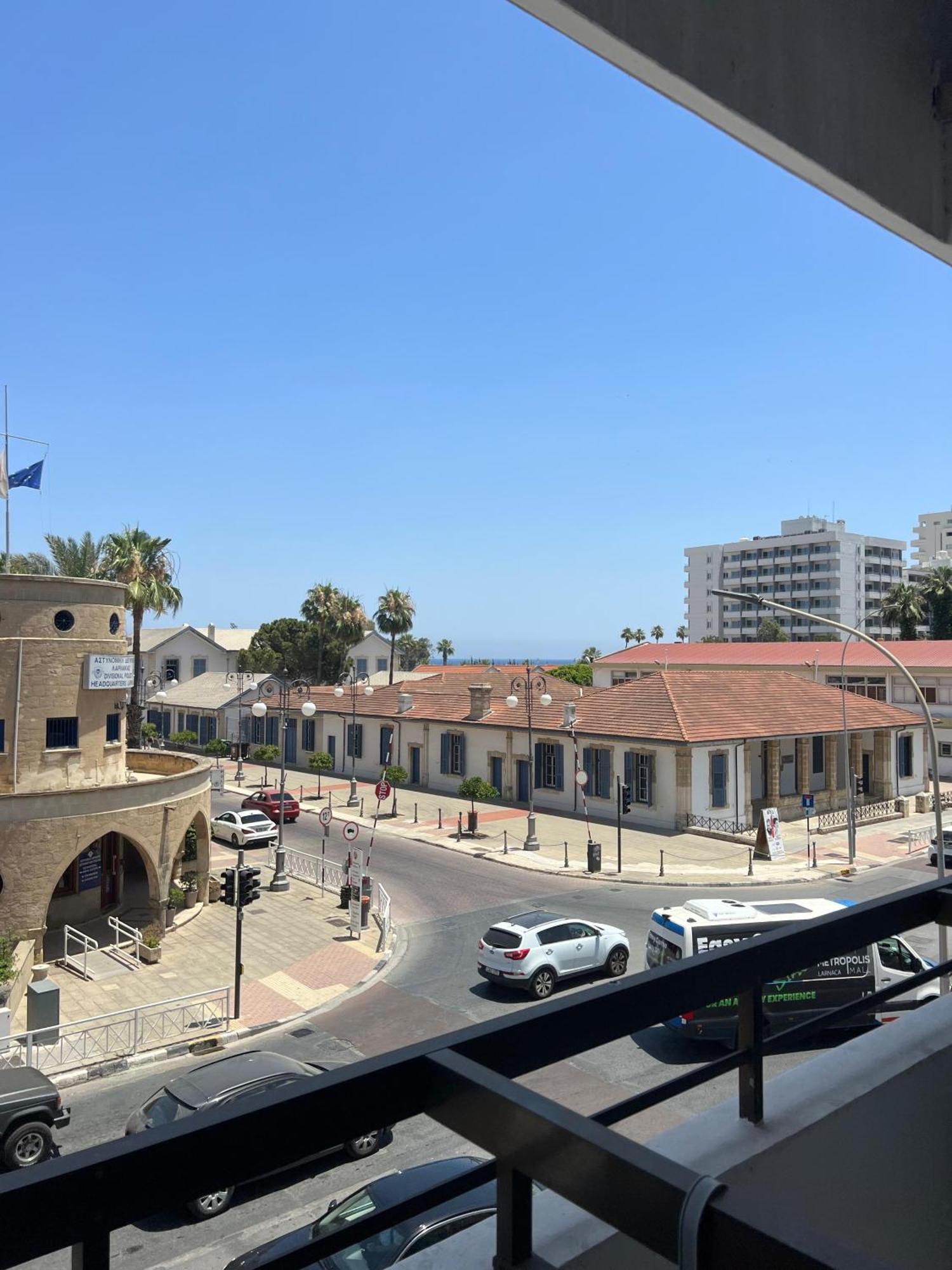 Azul Sea View Daire Larnaca Dış mekan fotoğraf