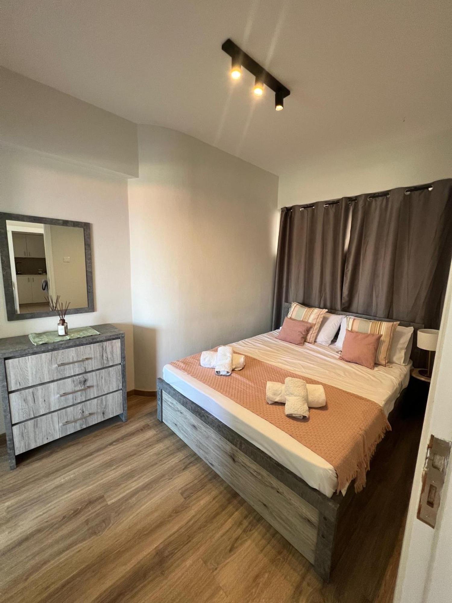 Azul Sea View Daire Larnaca Dış mekan fotoğraf